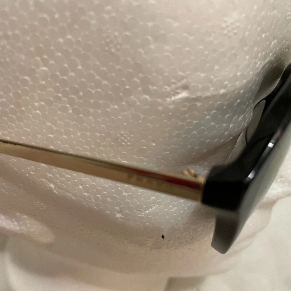 Beautiful Prada Black and Gold Sunglasses - Picture 4 of 14